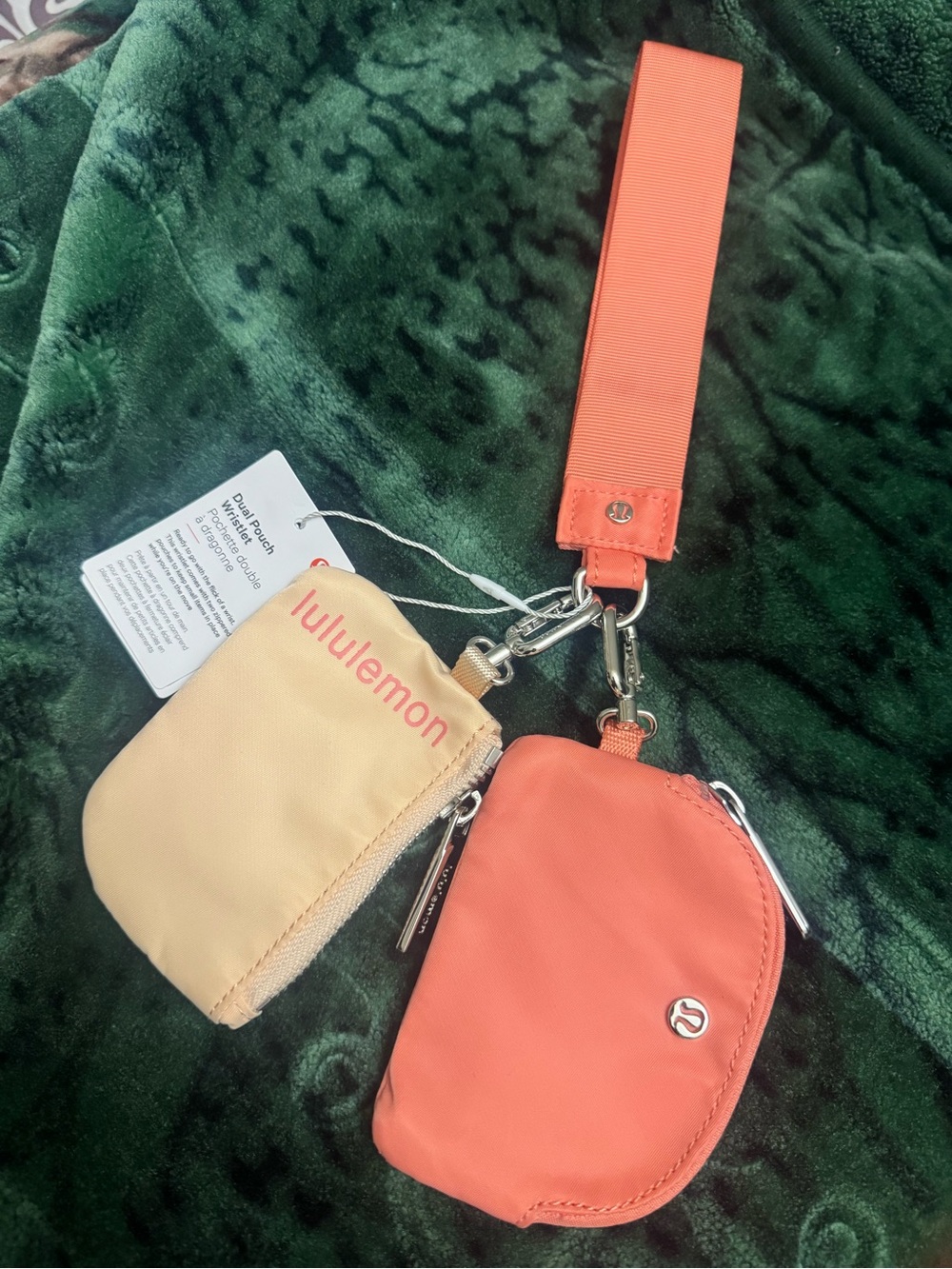 Dual pouch - Picture 6 of 9